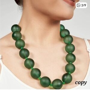 SASSY JONES Dina Necklace Forest Green